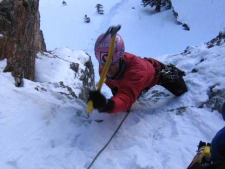 Zoe Hart Climbs Early Season Ice