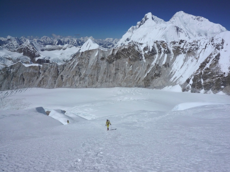 Above camp2 everest on right 2