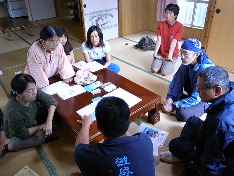 Morning meeting with all of the participants of that day