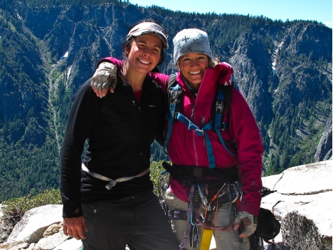 Kitty & Kate on the summit-1