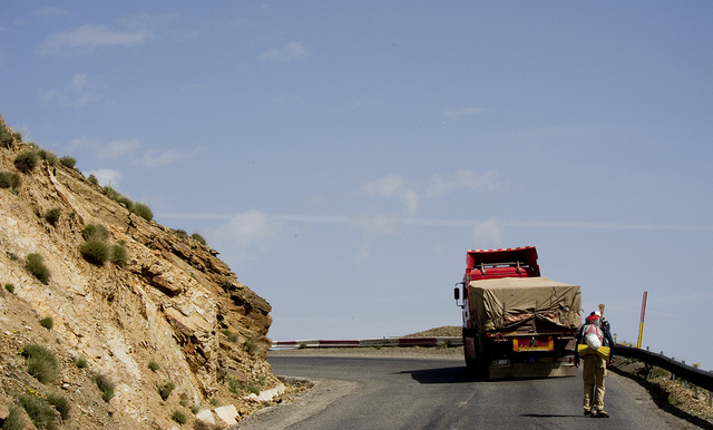 9_more_pushing_uphill_morocco