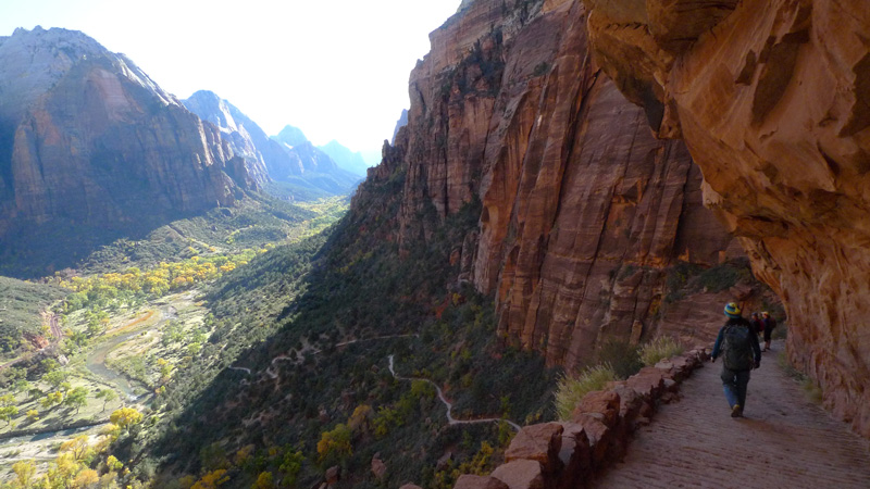 Descent zion