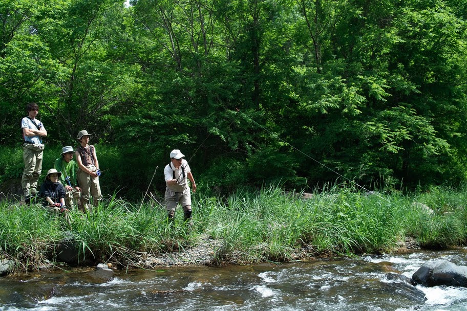 Tenkara USA Joins in Sharing Time-Honored Fishing Techniques with Patagonia  Japan Employees - Patagonia Stories