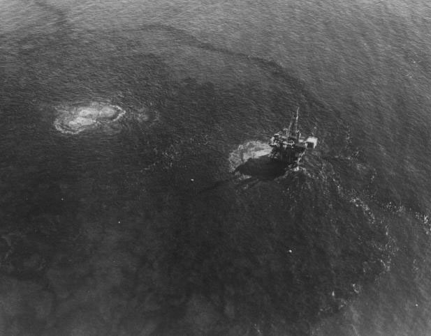 1969_Santa_Barbara_Oil_Spill_CA