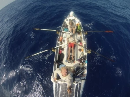 Africa-Americas Rowing Voyage: Four Guys in a 29-Foot Boat Rowing from Senegal to Miami