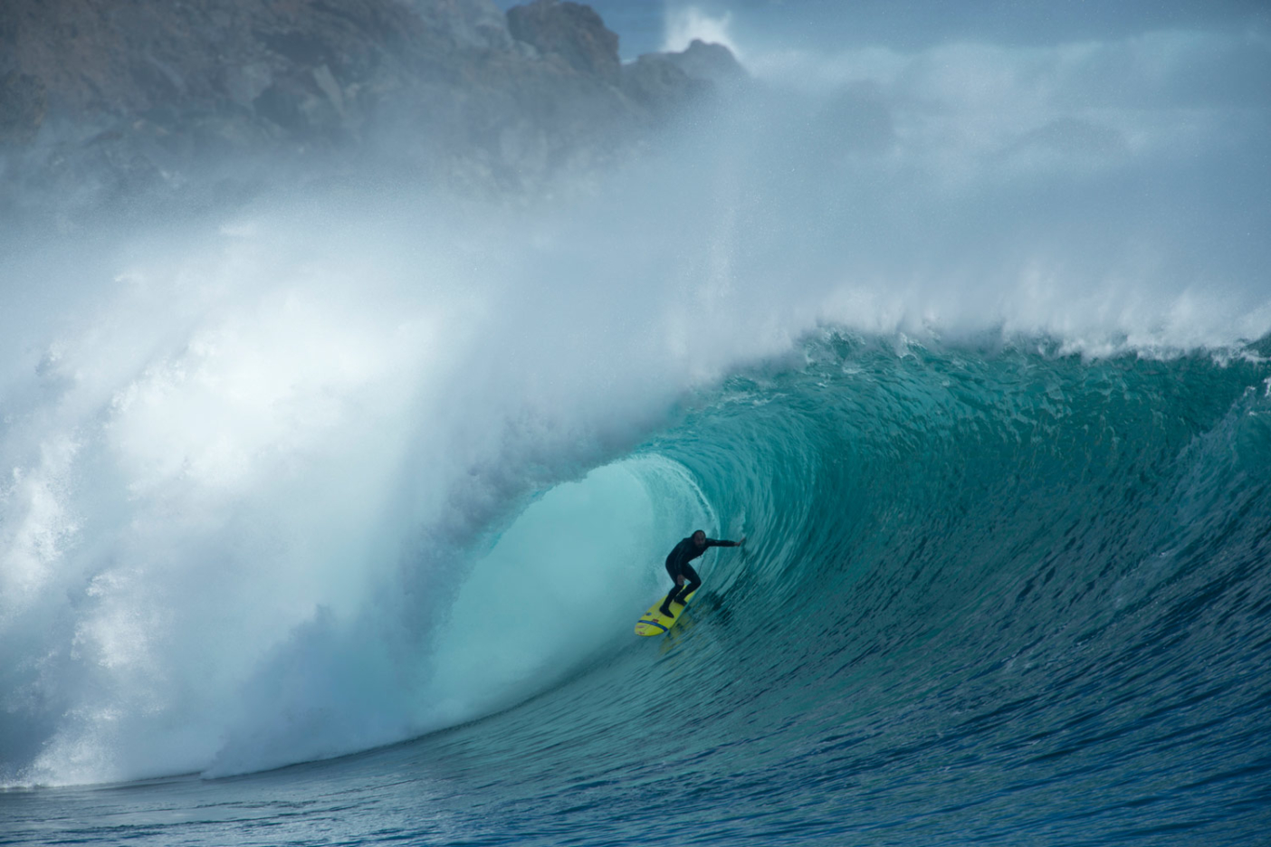 Ramón on a magical day when it was just himself and two friends out in the middle of the Pacific Ocean. Rapa Nui, Chile. Photo: Alfredo Escobar