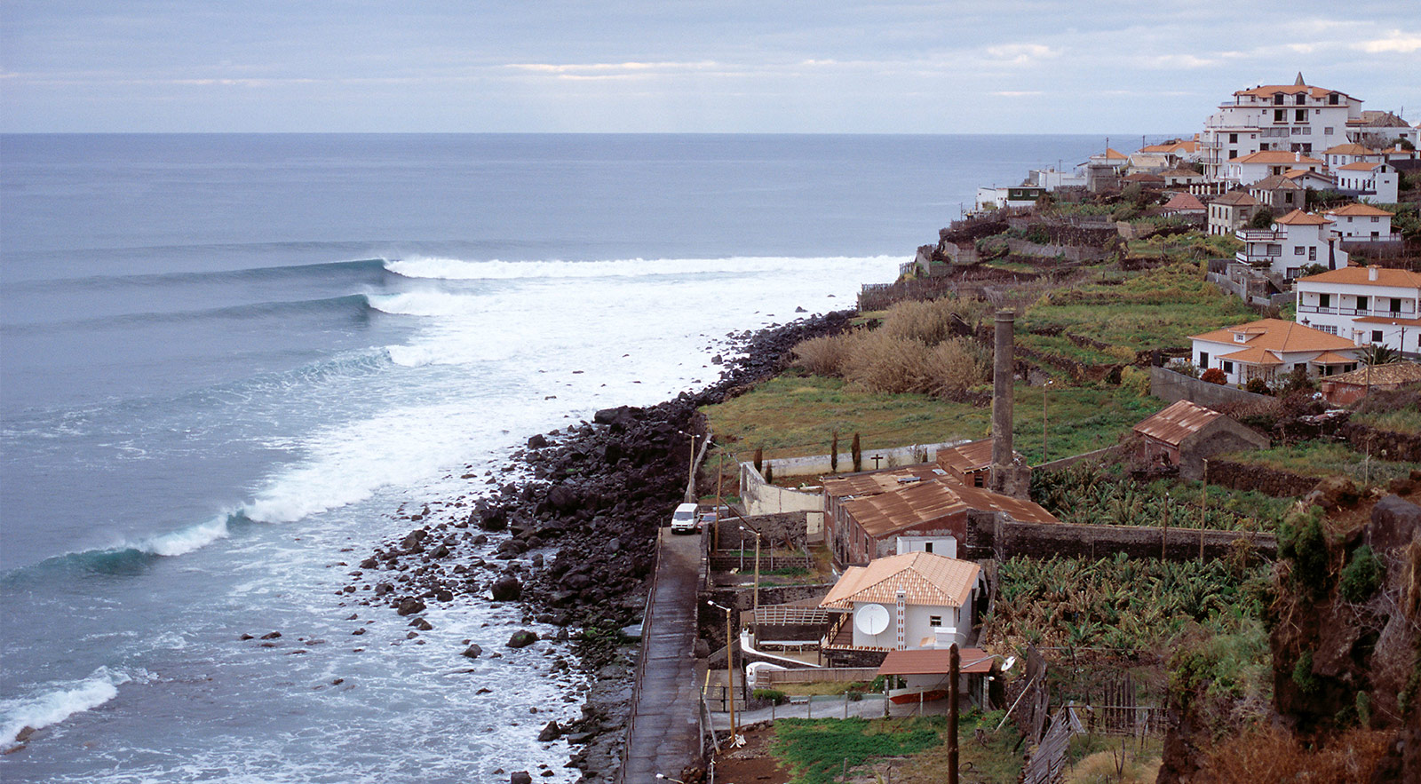 Jardim do Mar, a fajã que é um paraíso surfista na ilha da Madeira