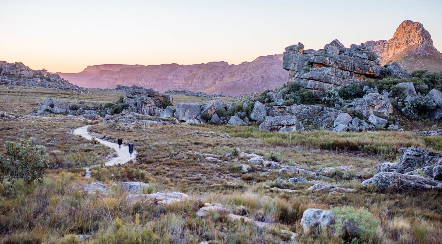 Of course climbing was the main reason I wanted to go to South Africa. Nonetheless, climbing in such a beautiful landscape makes the whole experience about ten times better. Just like my first visit in 2012, I was blown away by the beauty of this sea of black-orange sandstone, the incredible sunsets and sunrises, the stars at night, the animals. Seeing this view every day doesn’t get boring at all and the moment you leave you realize even more how pretty it is. Rocklands, South Africa. Photo: Ken Etzel
