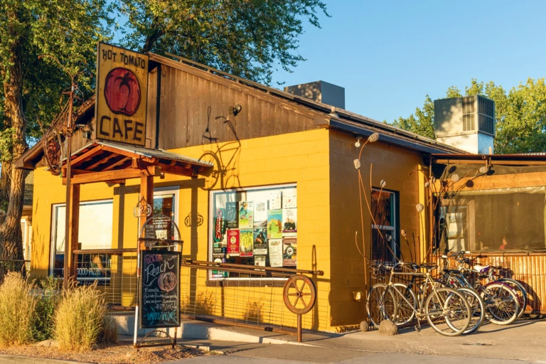 Life of Pie: How Hot Tomato Pizza Unites a Mountain Biking Paradise