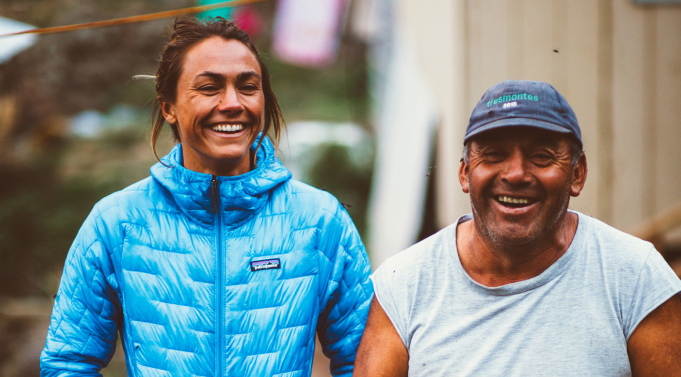 Léa Brassy sharing smiles at the small harbor on Isla Alejandro Selkirk. Photo: Daniel Russo