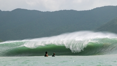 Jamás surfeada