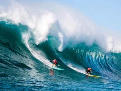 Paige Alms, Ramon Navarro, Surf, Hawaiian Islands, Eddie 2023