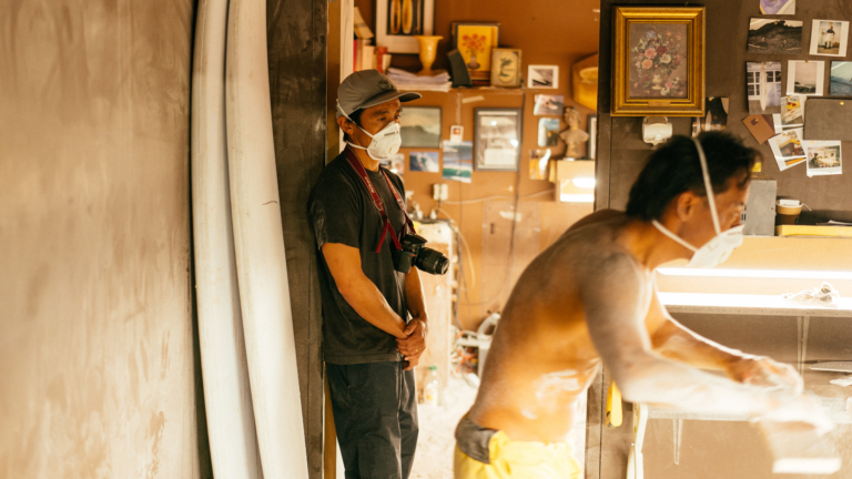 まるで野生馬のように