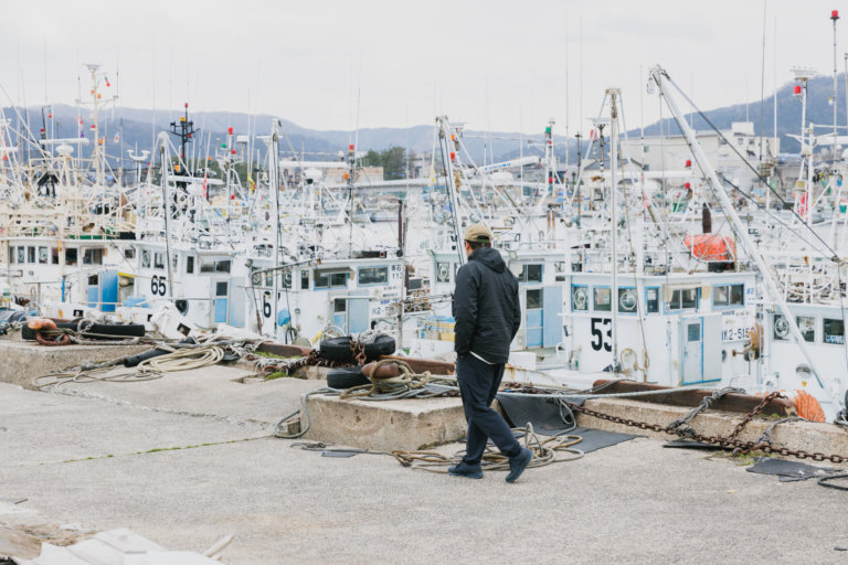 漁師をつなぐ廃漁網
