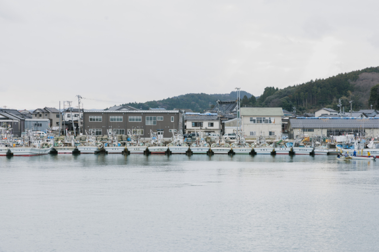 漁師をつなぐ廃漁網