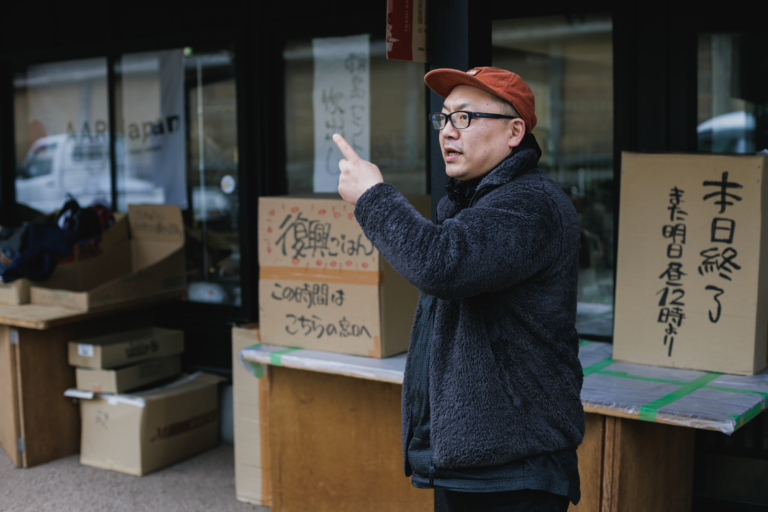 漁師をつなぐ廃漁網