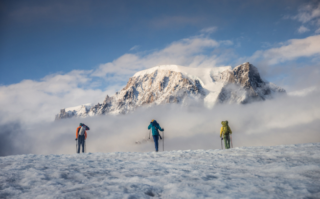 Sean Villanueva O’Driscoll, Sean Warren and Pete Whittaker (left to right) trudge along on the approach to reach Mirror Wall.