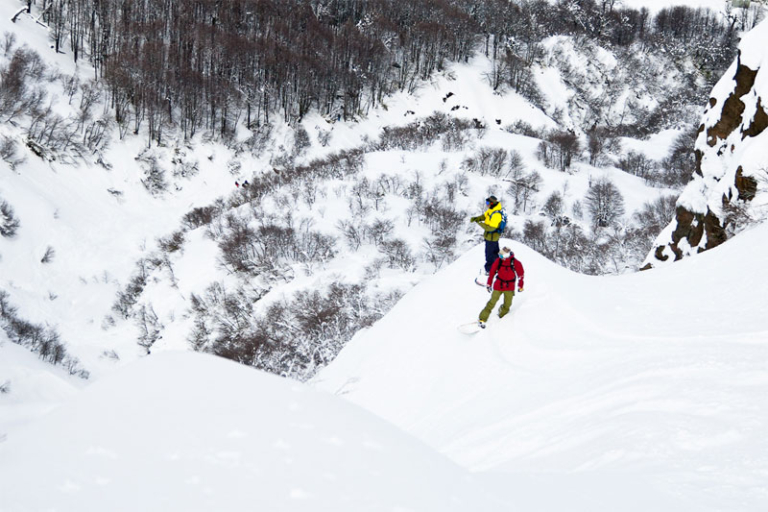 雪を追い求めて南半球へ:#PursuitOfPowderのライブアップデート