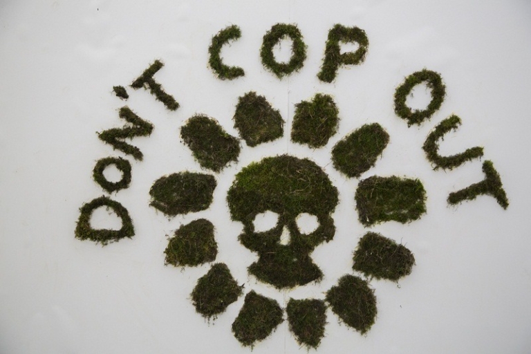 パリ・プロジェクト:COP21会議、気候に関する歴史的条約と疑問だらけの将来で閉幕