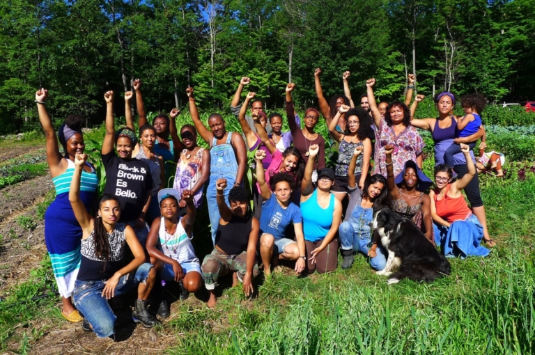 土地における解放:『Farming While Black(黒人でありながらの農業)』の著者リア・ペニマンとの対談