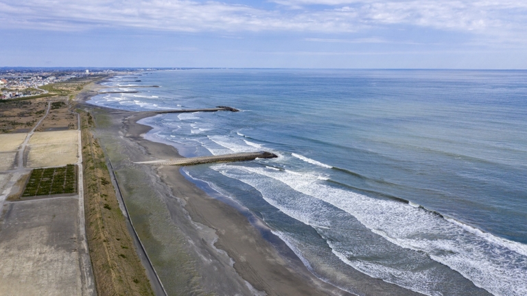 失われていく砂浜