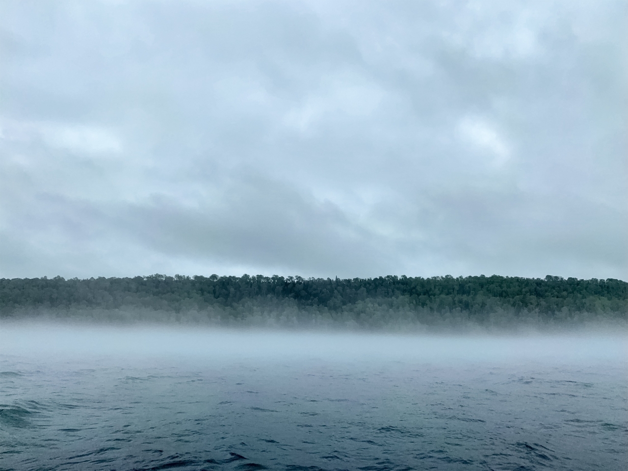 アイル ロイヤルを走る クリーネストライン パタゴニア Patagonia