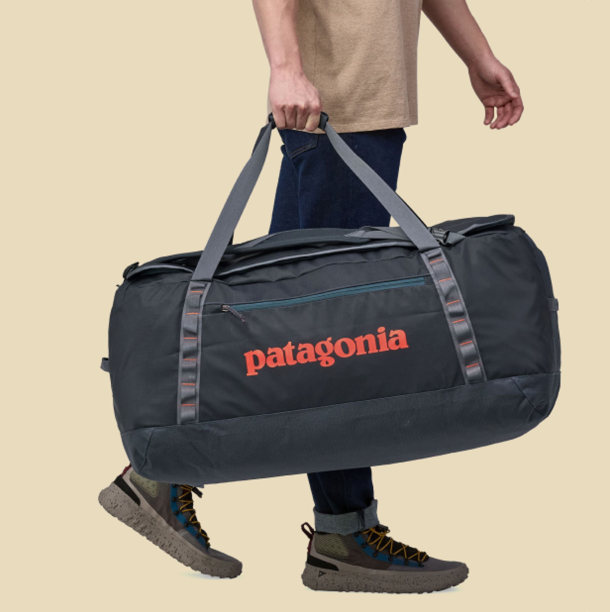 Patagonia Black Hole Duffel Bags 2024: Tested and Reviewed | GQ